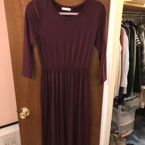 Plum Maxi dress. WITH POCKETS